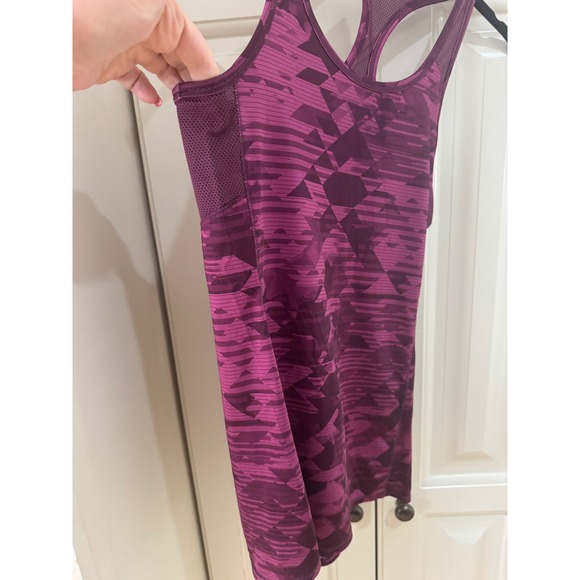 Reebok Purple Patterned Tank Top - Picture 3 of 6